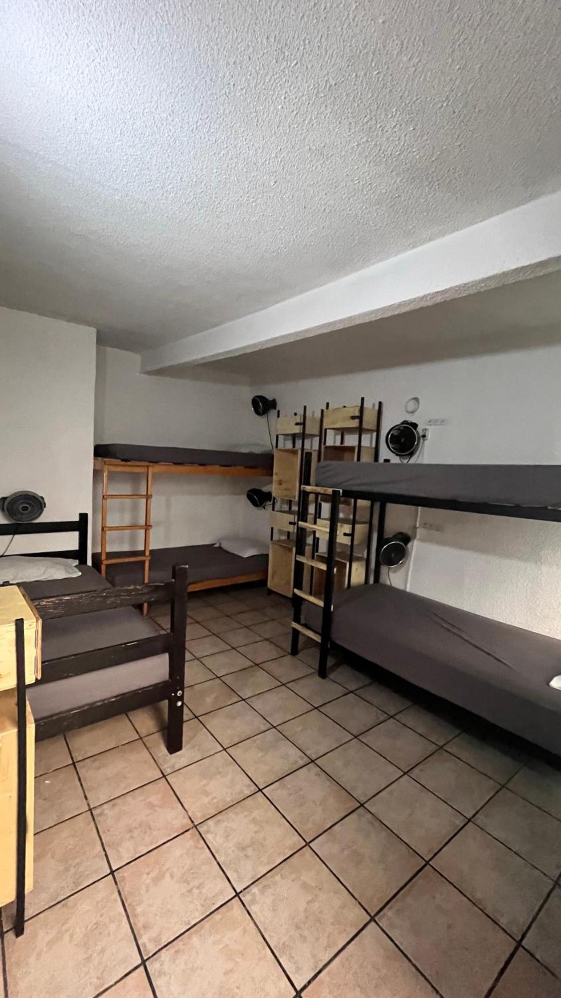Nomadas Hostel ラパス エクステリア 写真