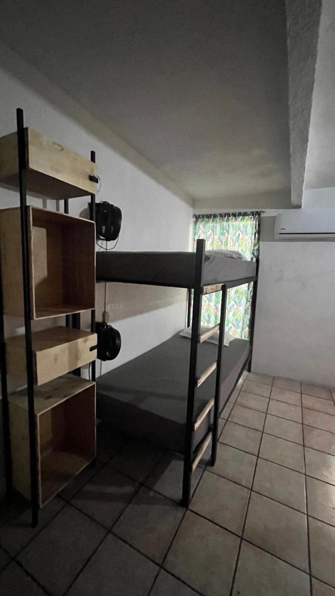 Nomadas Hostel ラパス エクステリア 写真